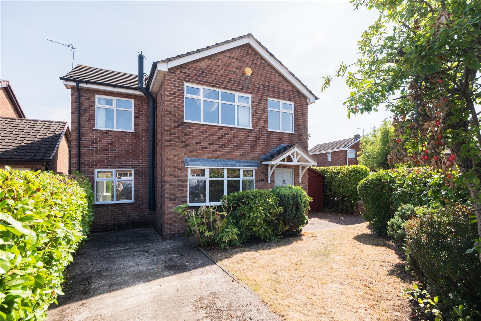 4 bedroom Detached House for Rental in Moulton